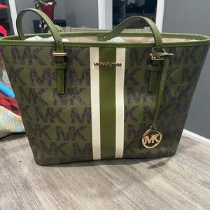 Michael Kors Tote